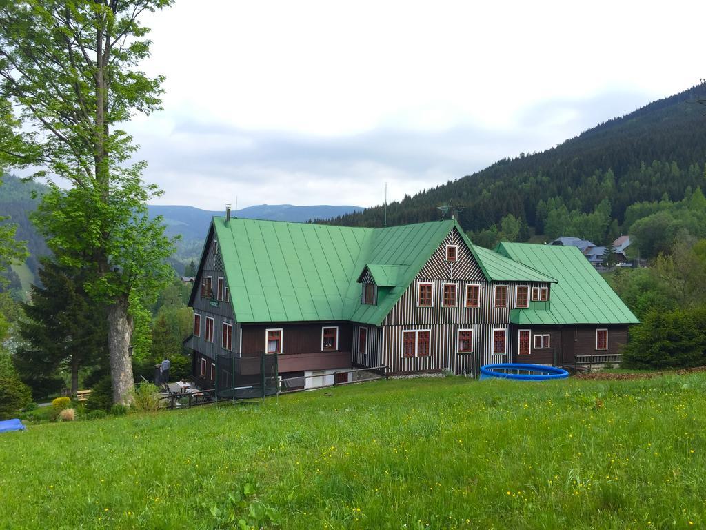 Pension Lucerna Špindlerŭv Mlýn Exterior foto